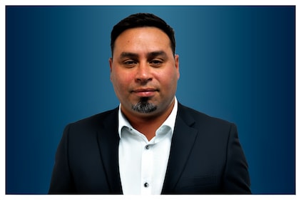 Staff member Andy Barbot from f6ef81024097