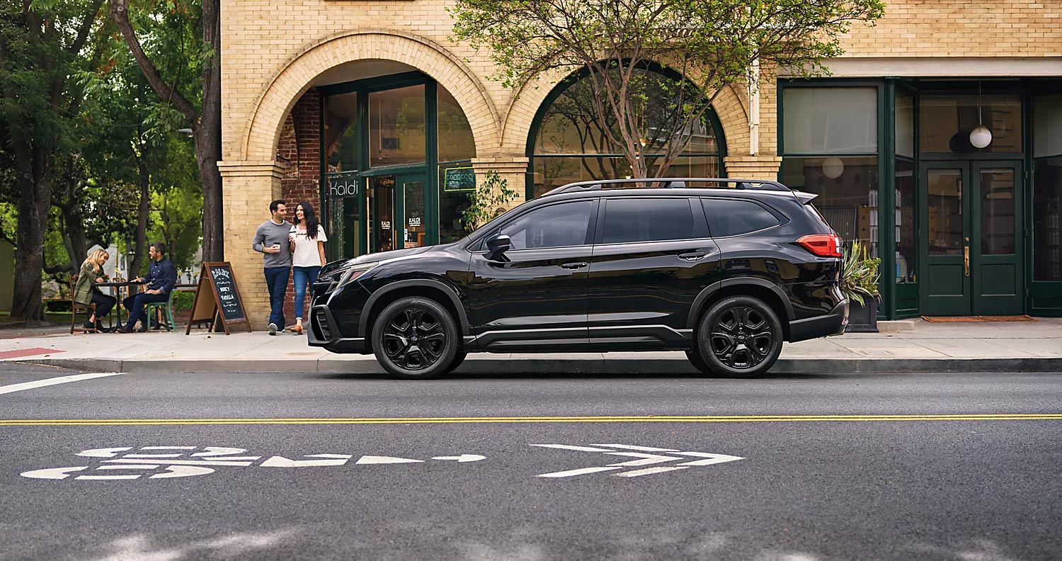 2025 Subaru Ascent Onyx Edition side