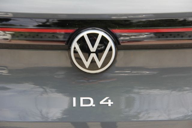 2023 Volkswagen ID.4 PRO S PLUS - Photo 10