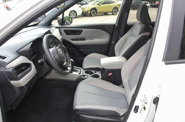 2025 Subaru Forester Premium - Photo 17