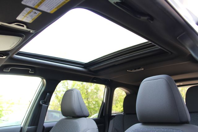 2025 Subaru Forester Premium - Photo 17