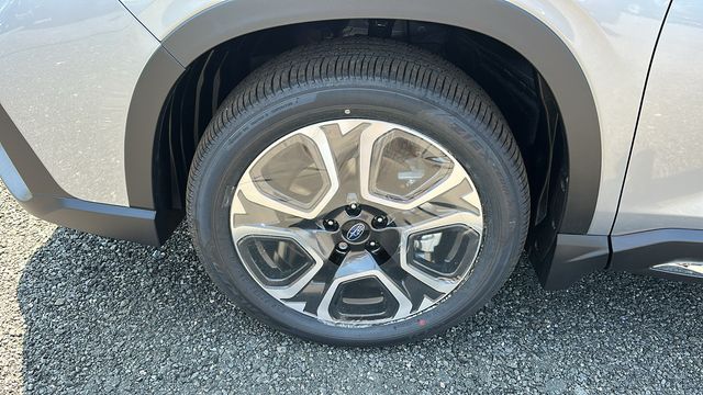 2025 Subaru Ascent Touring - Photo 5