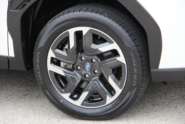 2025 Subaru Forester Premium - Photo 14