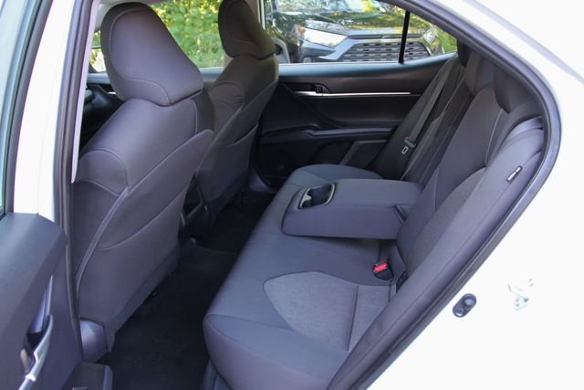 2024 Toyota Camry LE - Photo 27