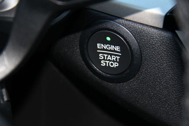 2022 Ford Escape SE - Photo 26