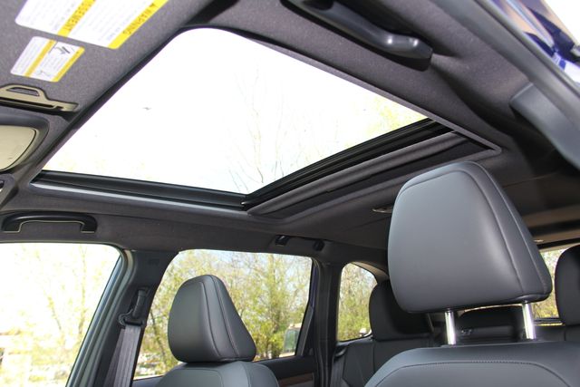 2025 Subaru Forester Sport - Photo 19