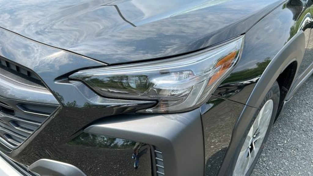 New 2025 Subaru Outback Limited SUV