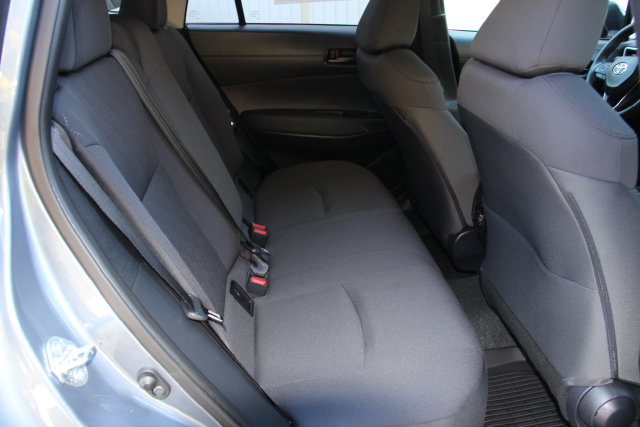 2026 Toyota Corolla Cross LE - Photo 34