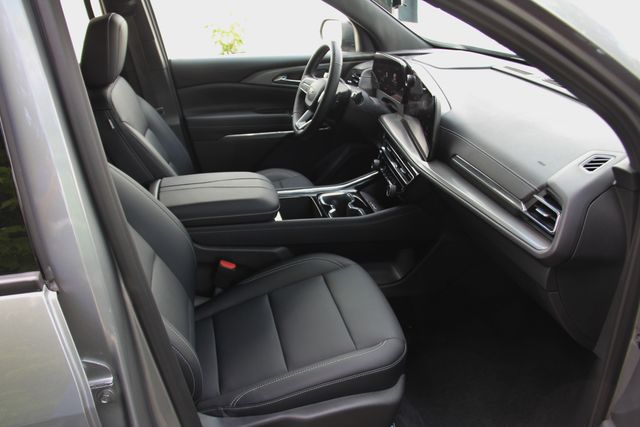 2026 Chevrolet Traverse LT - Photo 40