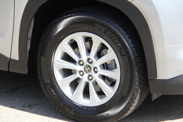 2024 Toyota Grand Highlander XLE - Photo 16