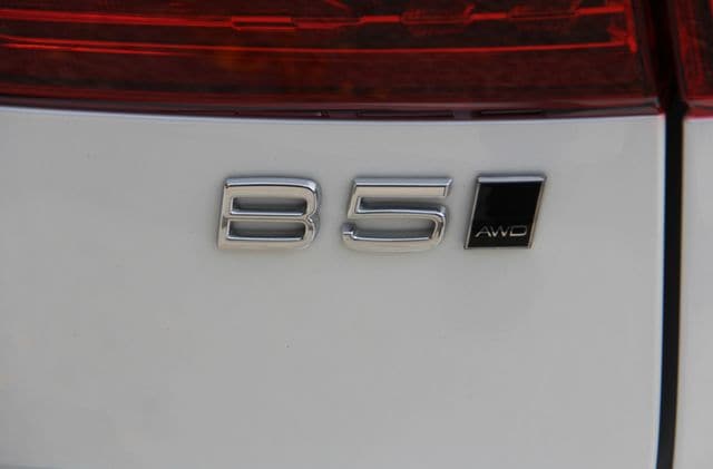 2023 Volvo XC60 Plus - Photo 9