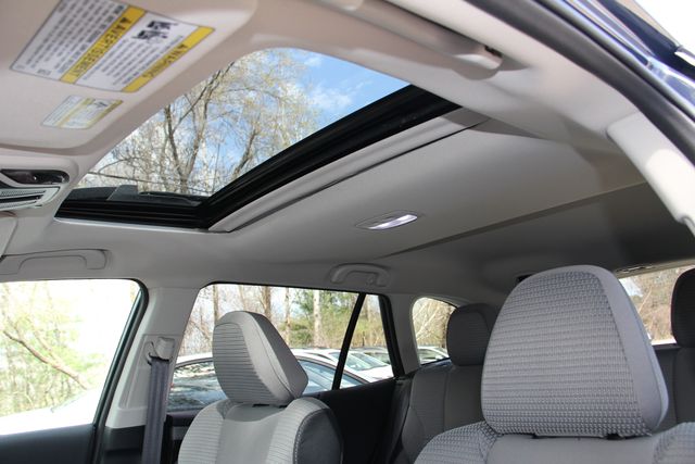 2025 Subaru Outback Premium - Photo 18