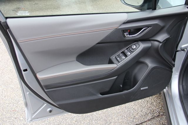 2025 Subaru Crosstrek Limited - Photo 16
