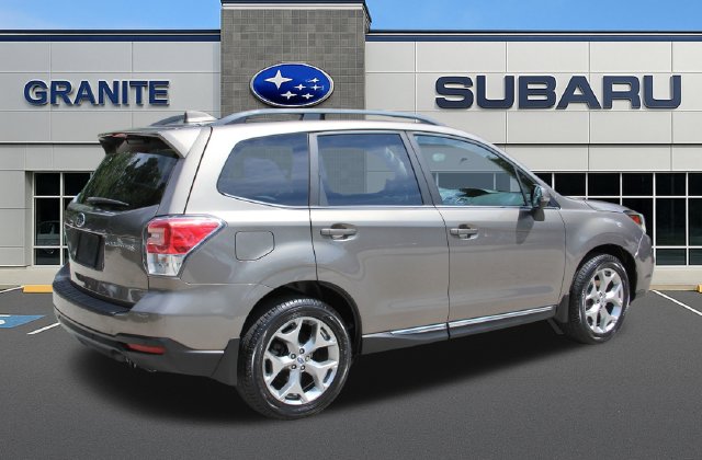 2018 Subaru Forester Touring - Photo 10