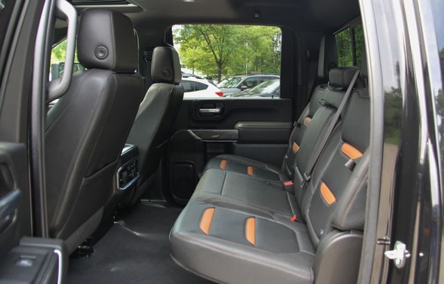 2023 GMC Sierra 2500HD AT4 - Photo 44