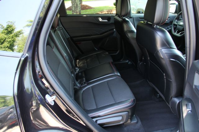 2025 Ford Escape ST-Line - Photo 34