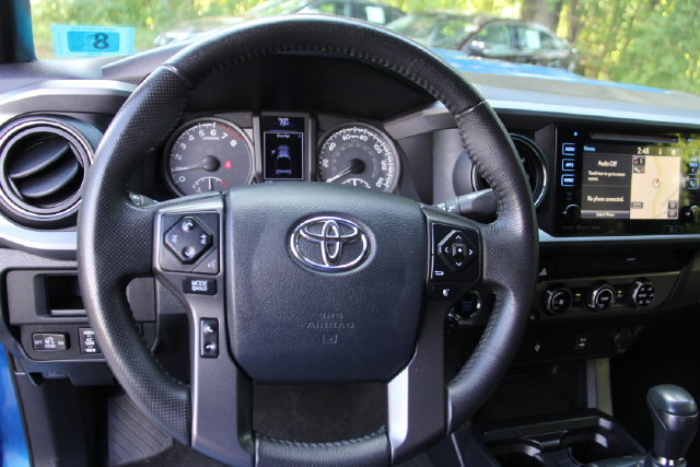 2017 Toyota Tacoma TRD Sport - Photo 19