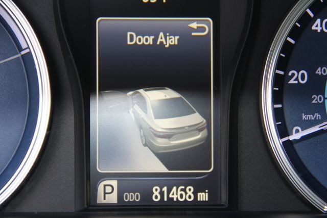 2016 Toyota Camry LE - Photo 24