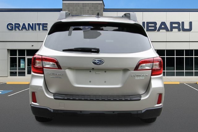 2017 Subaru Outback Limited - Photo 9