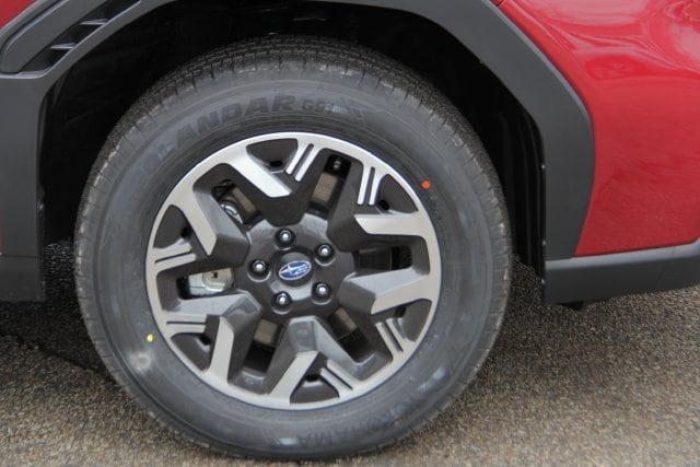 2026 Subaru Forester Base - Photo 11