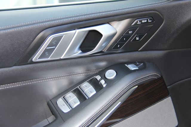 2019 BMW X7 40i - Photo 17