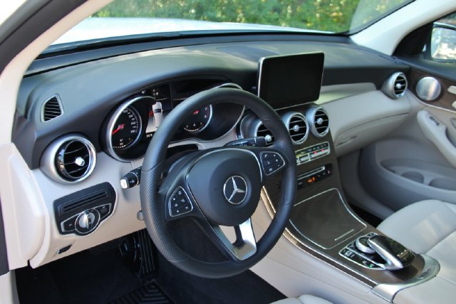 2019 Mercedes-Benz GLC GLC300 - Photo 20