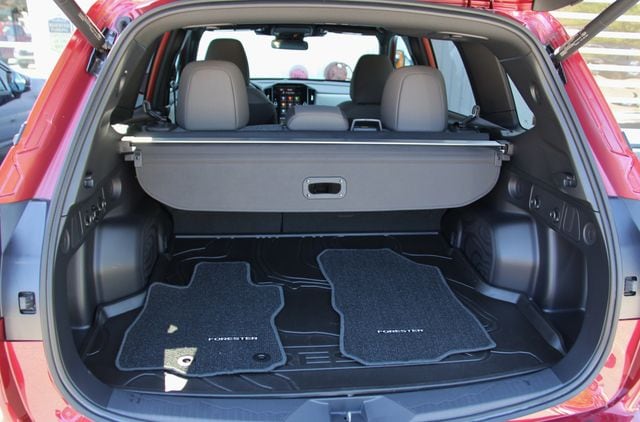 2026 Subaru Forester Premium - Photo 32
