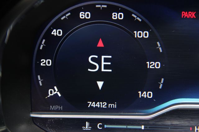 2023 Chevrolet Suburban Premier - Photo 27