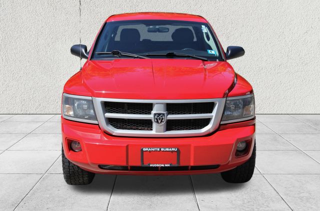 2010 Dodge Dakota Big Horn photo 2