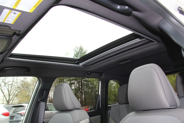 2025 Subaru Forester Premium - Photo 19