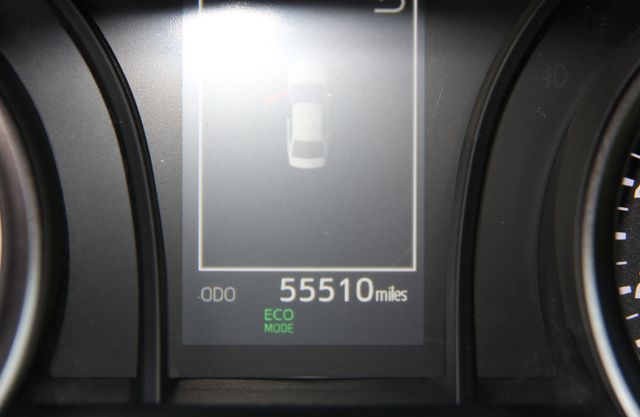 2023 Toyota Camry SE - Photo 22