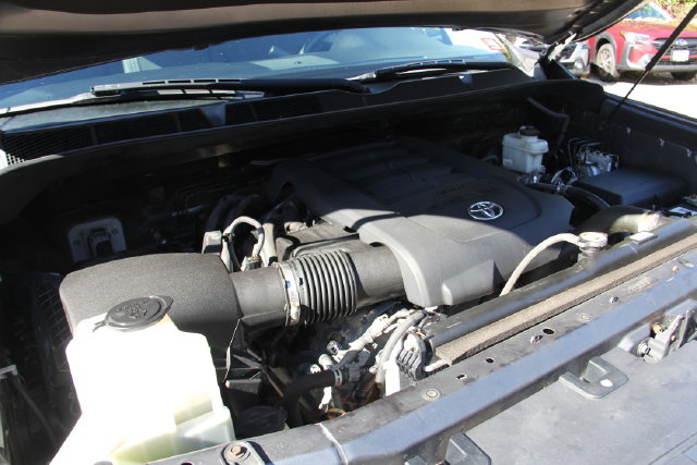 2018 Toyota Tundra SR5 - Photo 16