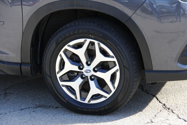 2023 Subaru Forester Premium - Photo 14