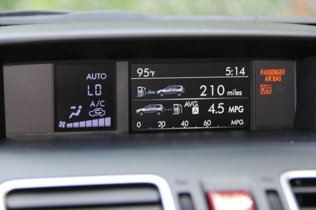 2016 Subaru Forester i Limited - Photo 27