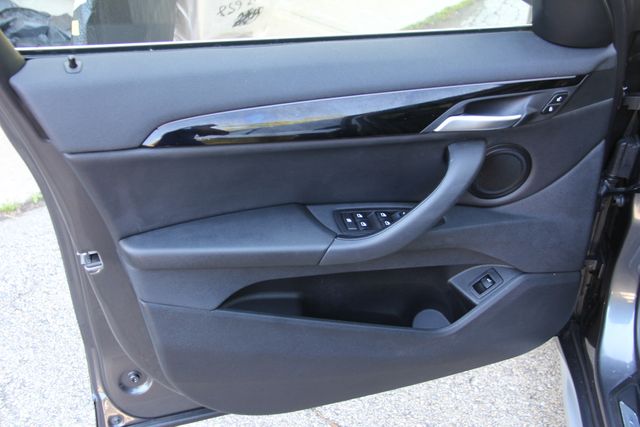 2016 BMW X1 28i - Photo 15