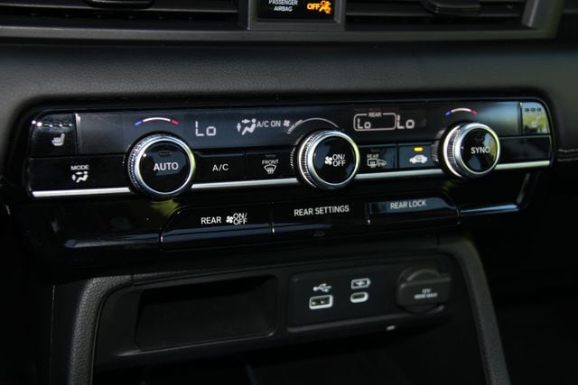2025 Honda Pilot Touring - Photo 30