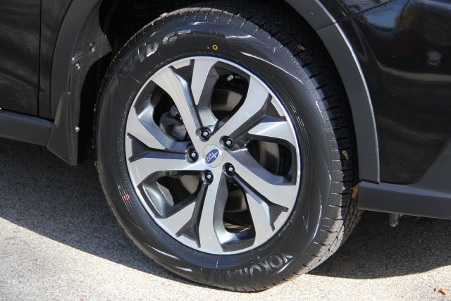 2020 Subaru Outback Limited - Photo 14
