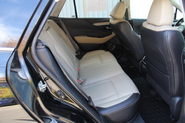 2020 Subaru Outback Limited - Photo 35