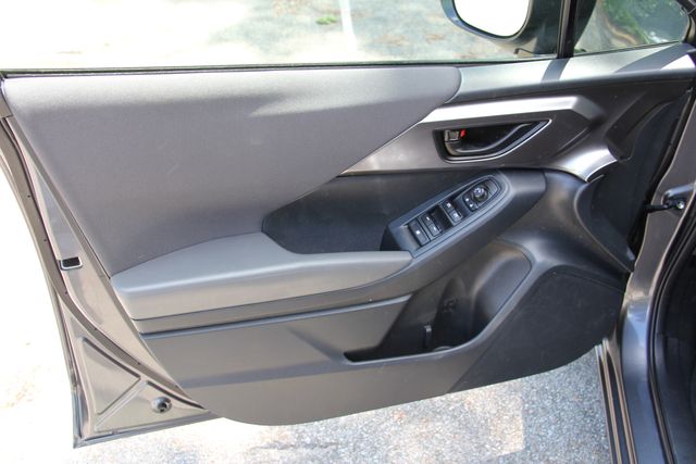 2025 Subaru Impreza Base - Photo 16