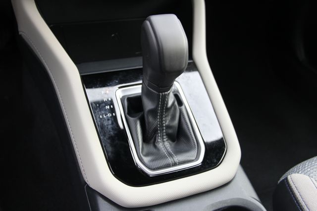 2025 Subaru Forester Premium - Photo 29