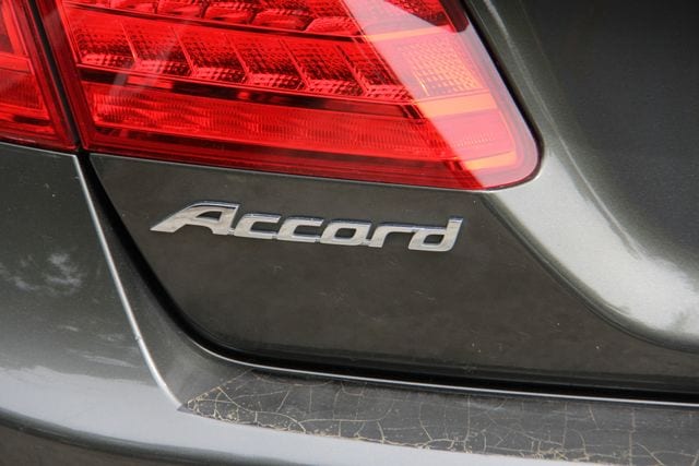 2013 Honda Accord EX-L - Photo 9