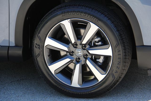 2025 Honda Pilot Touring - Photo 14