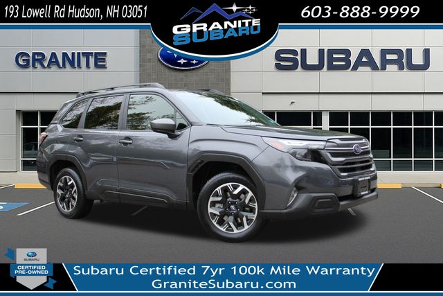 2025 Subaru Forester Premium's photo