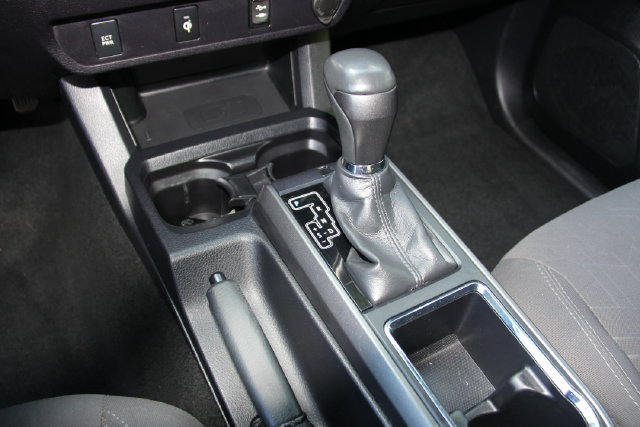 2017 Toyota Tacoma TRD Sport - Photo 26