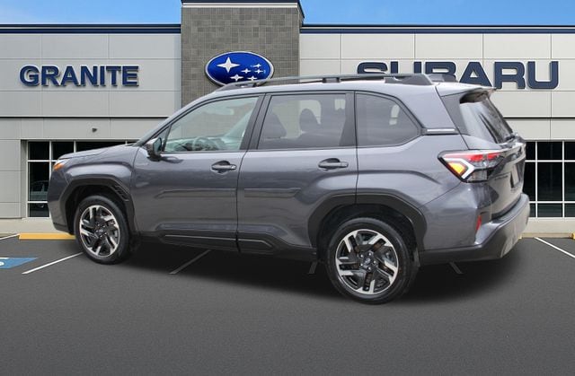 2025 Subaru Forester Premium - Photo 8