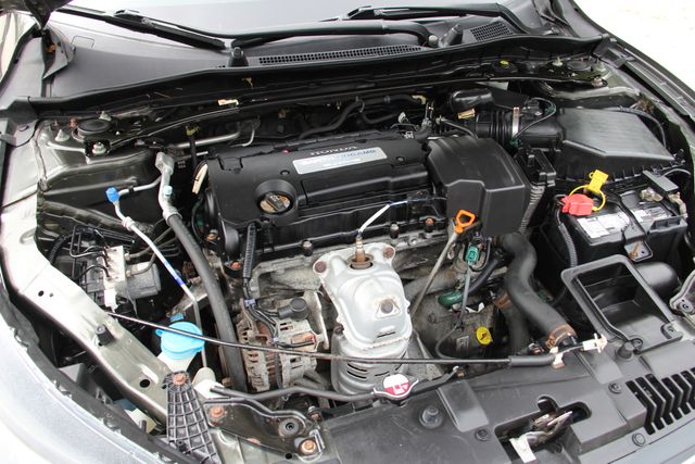 2013 Honda Accord EX-L - Photo 14