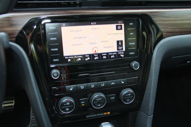 2020 Volkswagen Passat SEL - Photo 27