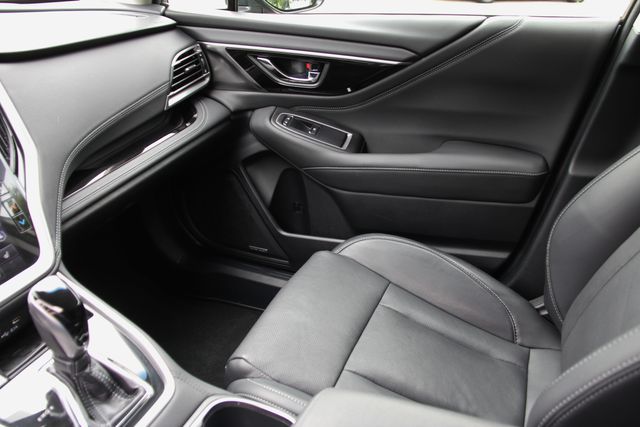 2021 Subaru Outback Limited - Photo 30