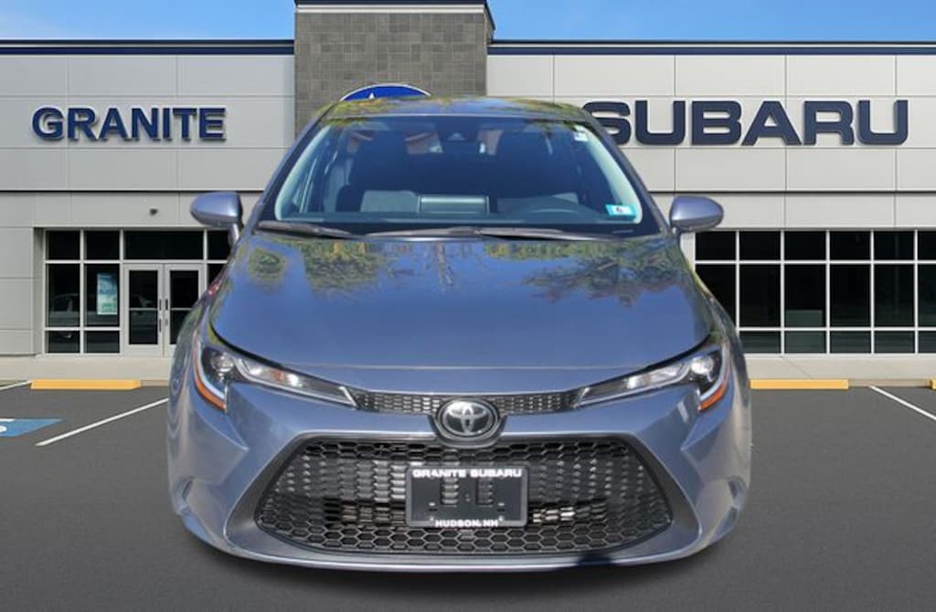 Used 2021 Toyota Corolla LE Sedan