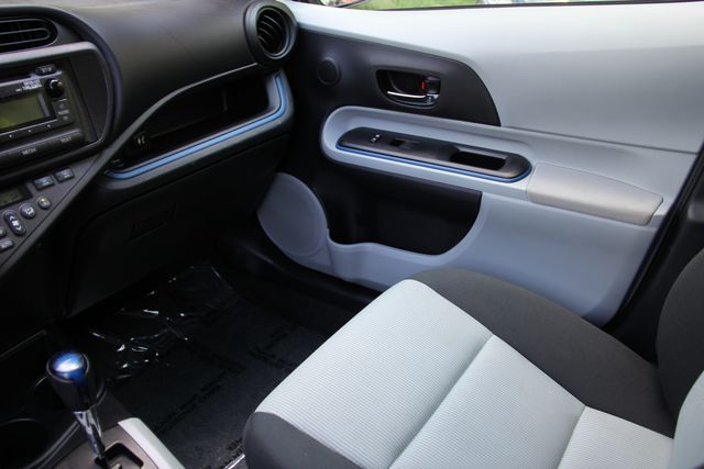 2013 Toyota Prius c Two - Photo 25